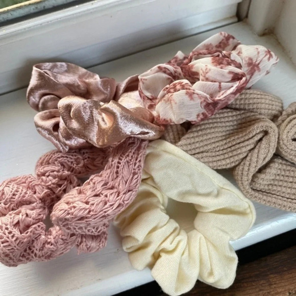 Anthropologie Hair Scrunchie Bundle - Picture 2 of 5